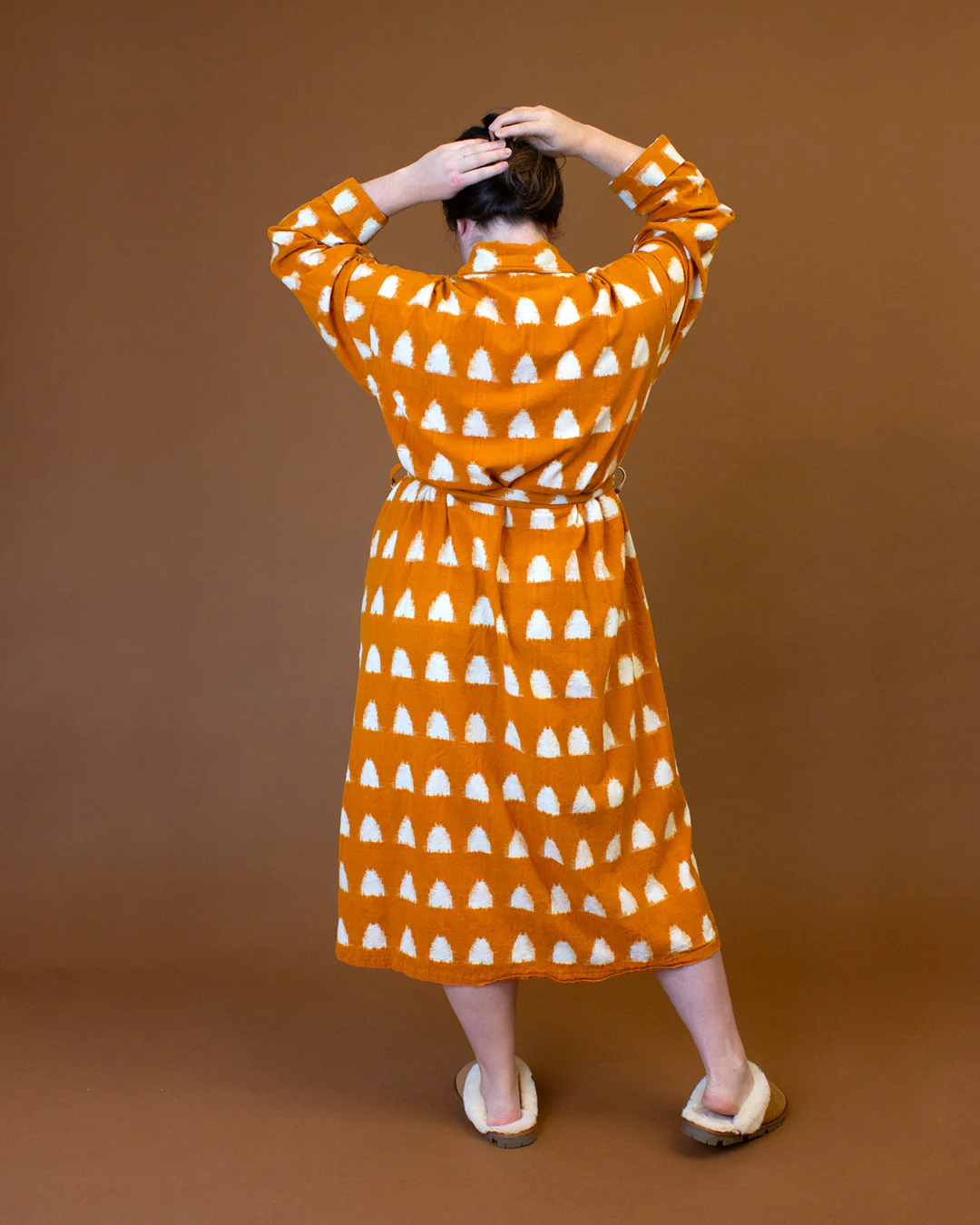 Arbutus Robe - Image 20